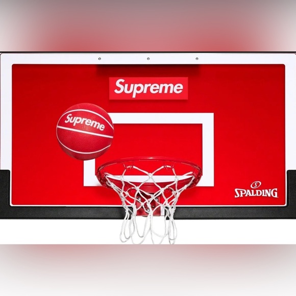 Supreme Basketball Hoop Brand New in box - Picture 1 of 5